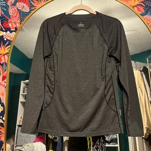 Long sleeve compression athletic shirt